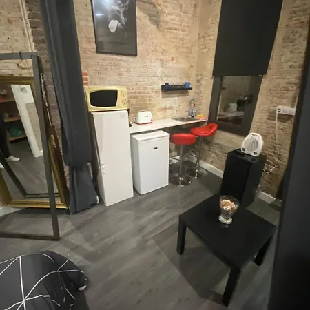 Not Shared Center Liceu Ramblas Plaza Cataluna Appartement Barcelone